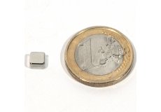 Neodymium magnetic blocks  5 x 5 x 3 mm