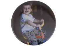 Round and Rigid Birth announcement magnet 56mm
