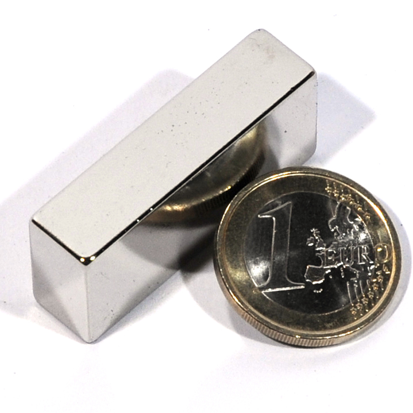 5 x Aimant rectangulaire Bloc magnétique 40 x 10 x 5mm Néodyme N42 (NdFeB)  Nickelé - Force 8 kg - 5 pièces - Parallélépipède magnétique - Aimants