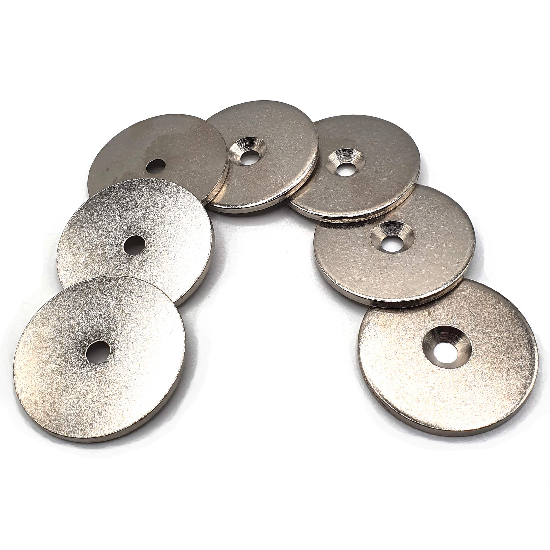 plaque ronde en métal perçé, contre partie pour aimants - 123 Magnet