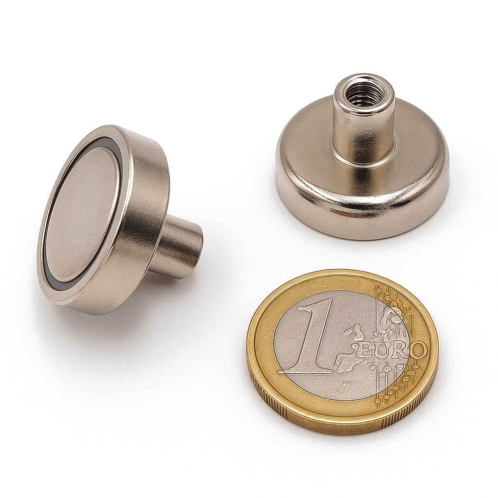 Aimant avec manchon taraudé Ø32mm, puissance 34kg