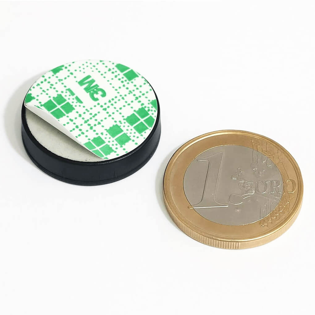 Aimant néodyme caoutchouc plot antigliss Ø22mm avec adhésif, puissance 5.8 kg
